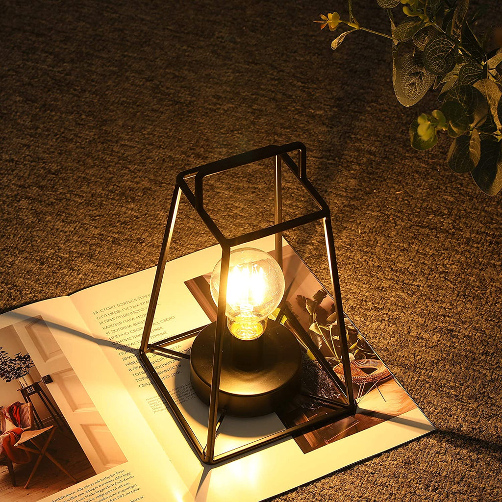 11.5’‘High Retro Style Geometric Table Lamp