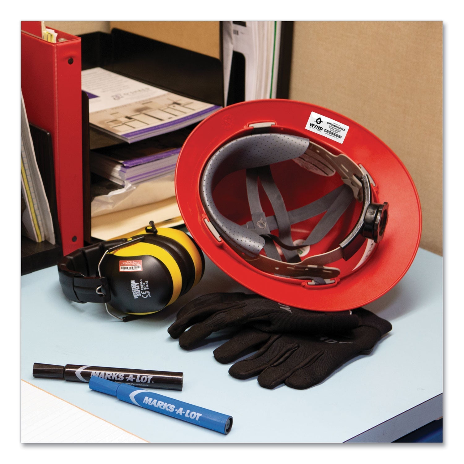 Avery PermaTrack Tamper-Evident Asset Tag Labels, Laser Printers, 0.75 x 1.5, White, 40/Sheet, 8 Sheets/Pack