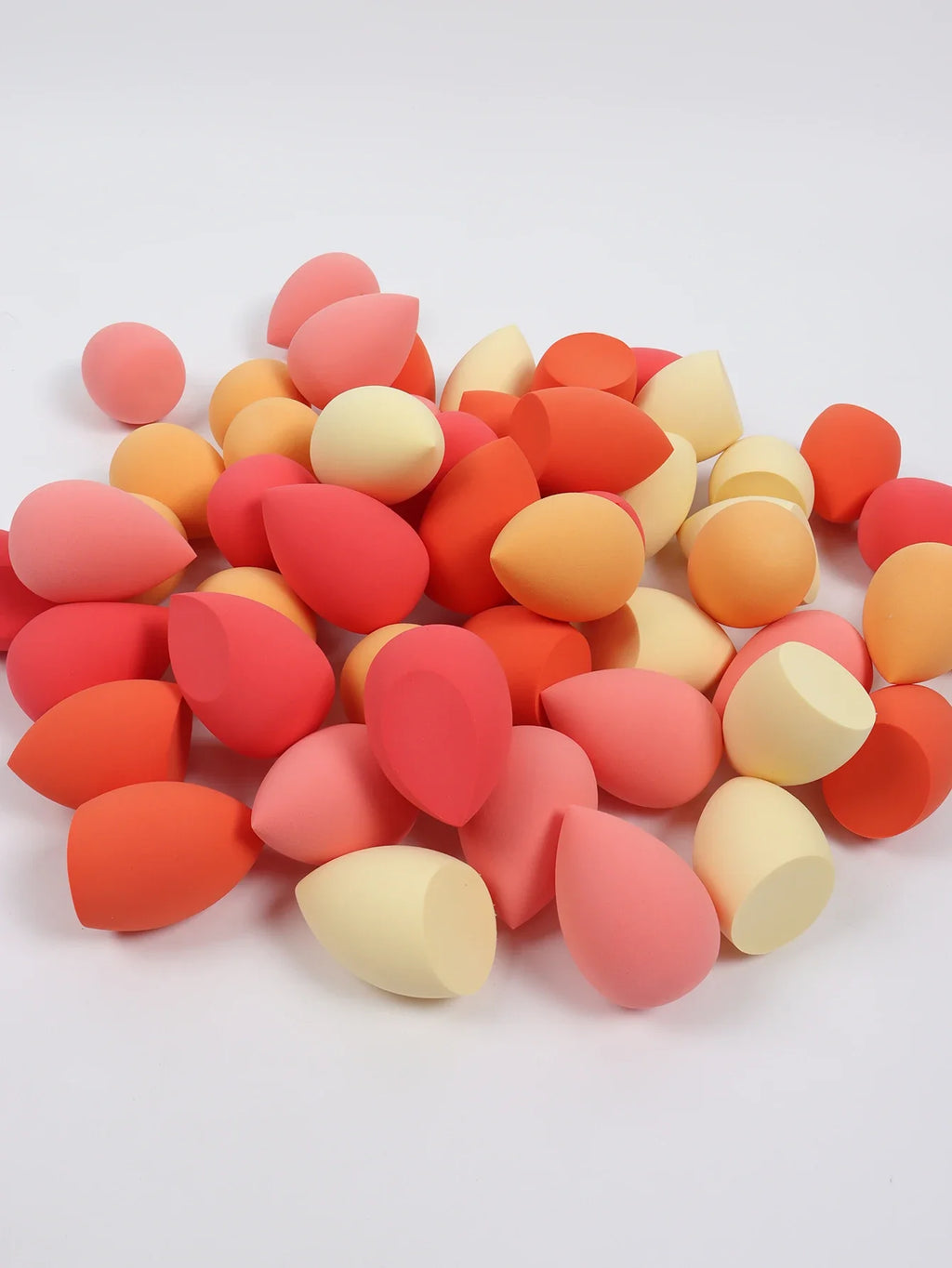 30 Beauty Eggs (Makeup Sponges) Foundation Make-Up Mixed Beauty Sponge, Liquid, Cream and Powder Without Blemish, Multi-Color C