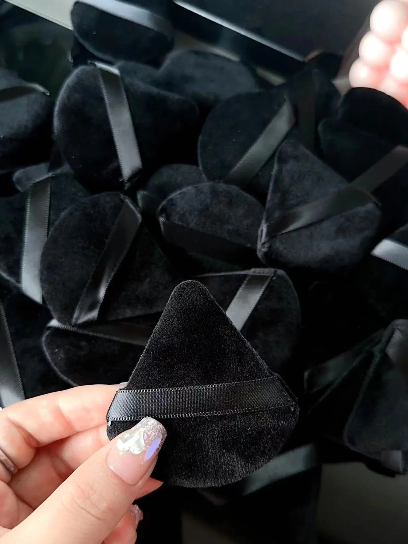 50Pcs Mixing colors randomly Triangle Powder Puff For Loose Powder Liquid Cosmetic Soft Plush Powder Puff Makeup Foundation Puff