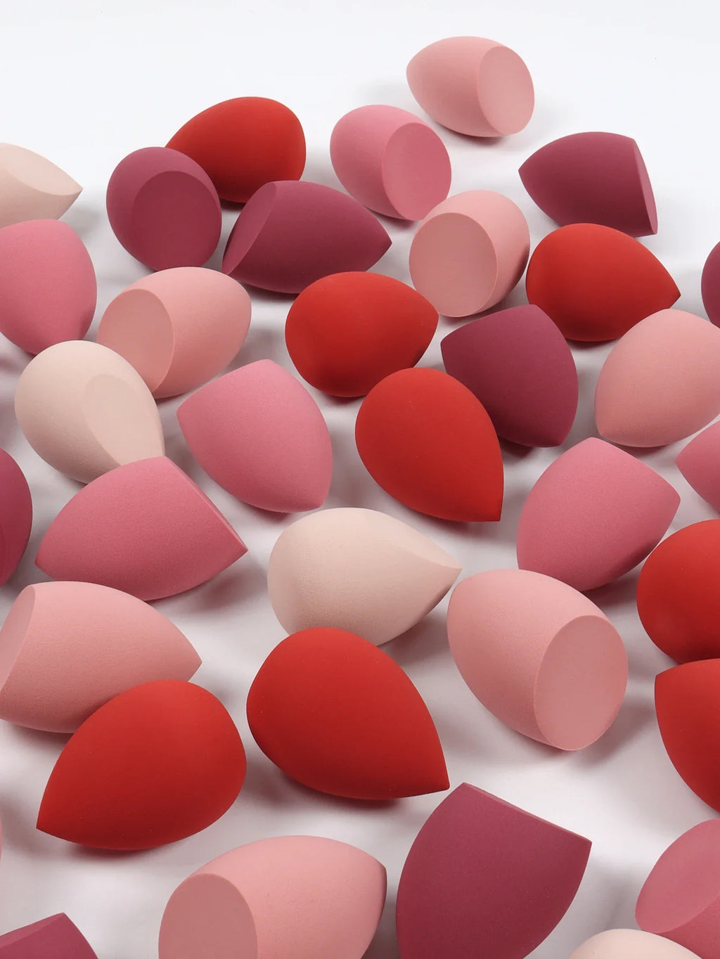 30 Beauty Eggs (Makeup Sponges) Foundation Make-Up Mixed Beauty Sponge, Liquid, Cream and Powder Without Blemish, Multi-Color C