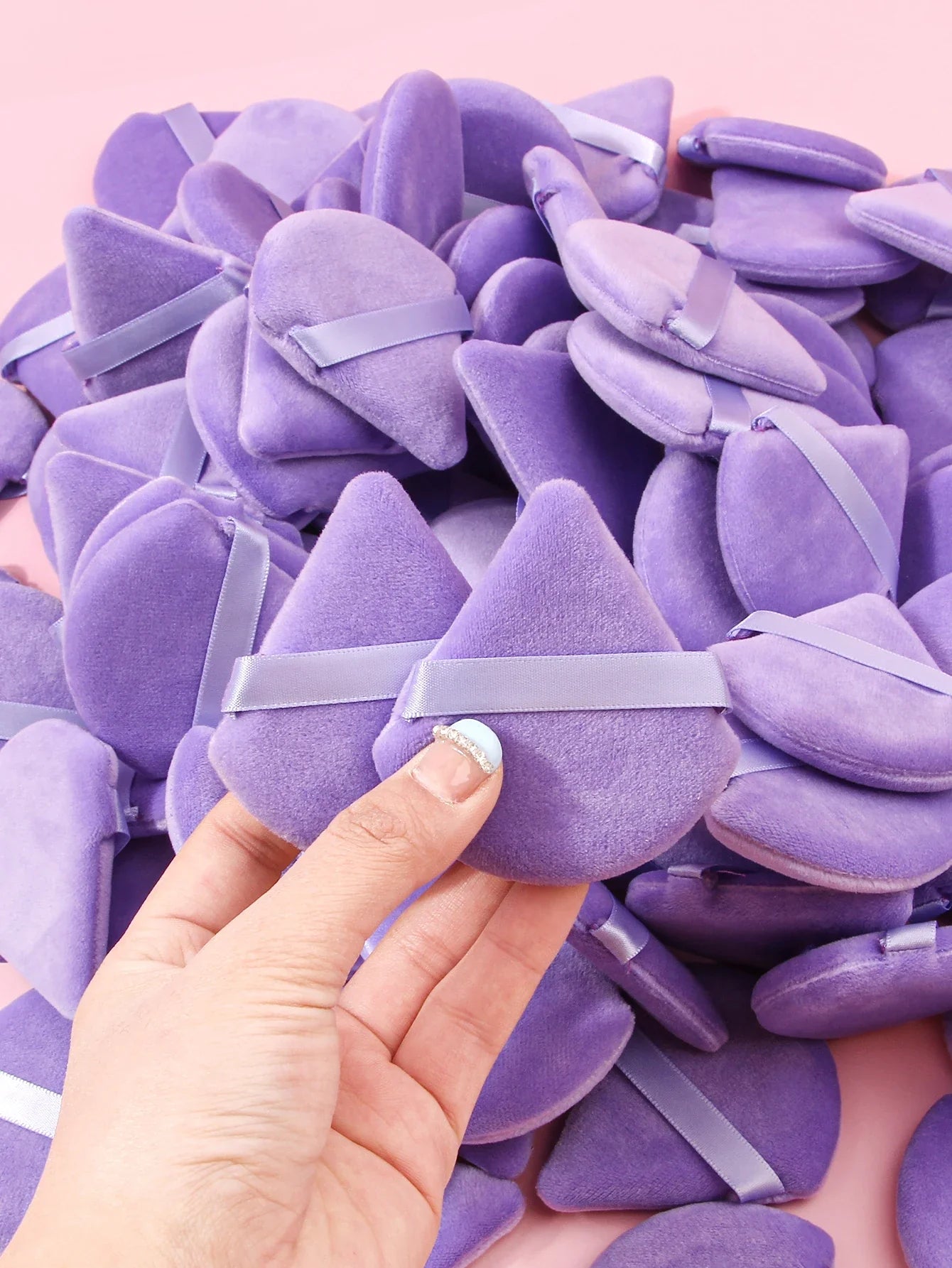 50Pcs Mixing colors randomly Triangle Powder Puff For Loose Powder Liquid Cosmetic Soft Plush Powder Puff Makeup Foundation Puff